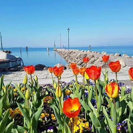 Casa Manuela Euroresidence Garda * Garda (Verona)