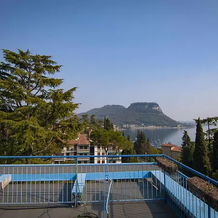 Casa Manuela Euroresidence Garda * Garda (Verona)