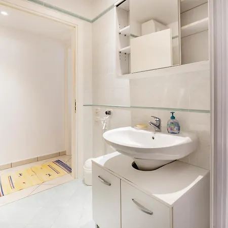 Casa Manuela Euroresidence Garda Apartment Garda (Verona)