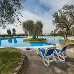 Casa Manuela - Euroresidence Vicino Al Garda (Verona)